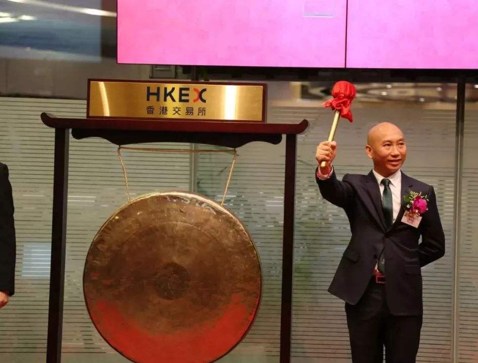 周黑鸭制作大揭秘,周黑鸭创始人养鸭