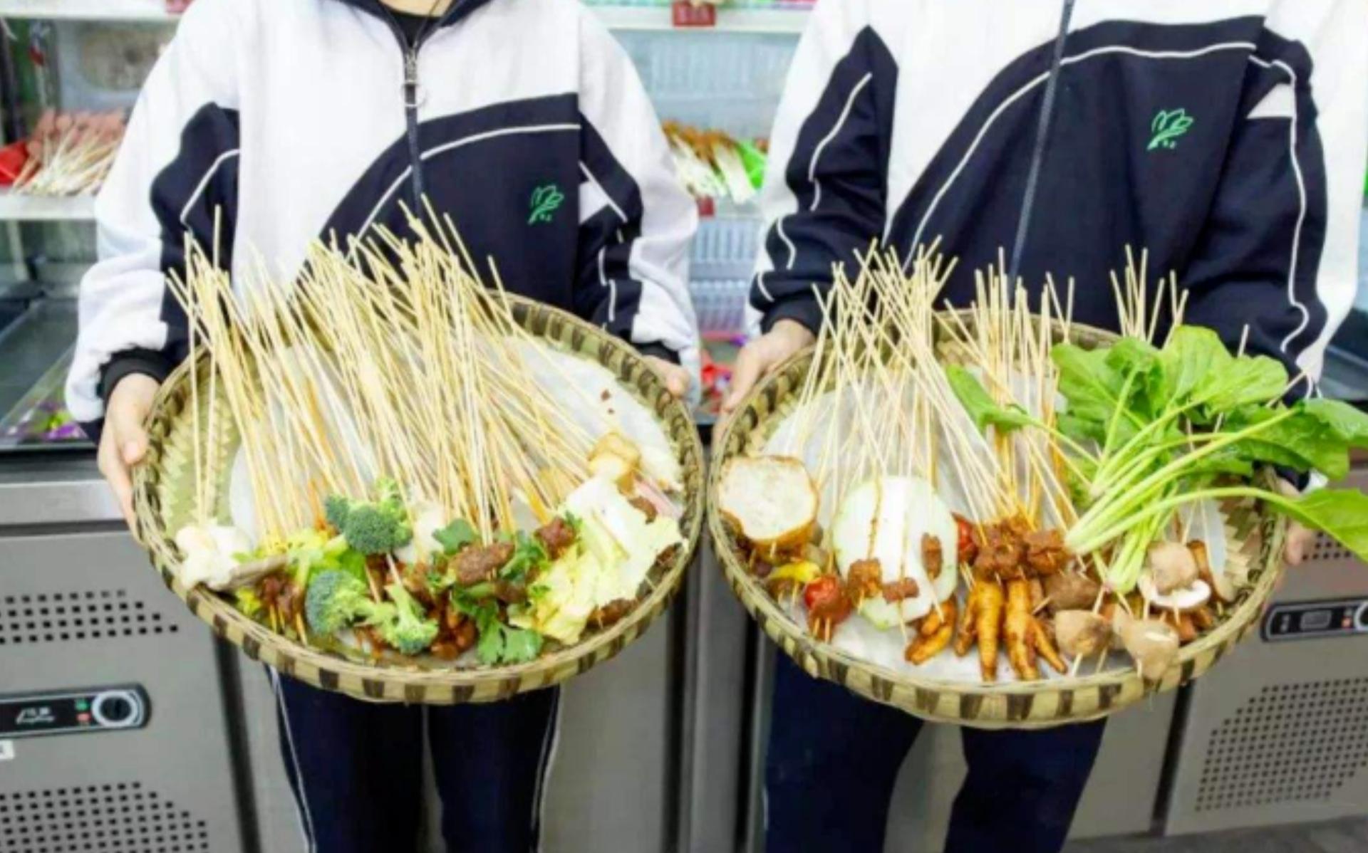 成都美食街必吃美食攻略,探访成都新晋网红美食街地道美食