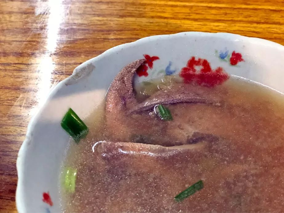 没事千万别去八市！厦门90后姑娘冒雨带着两百块来这里，结果...