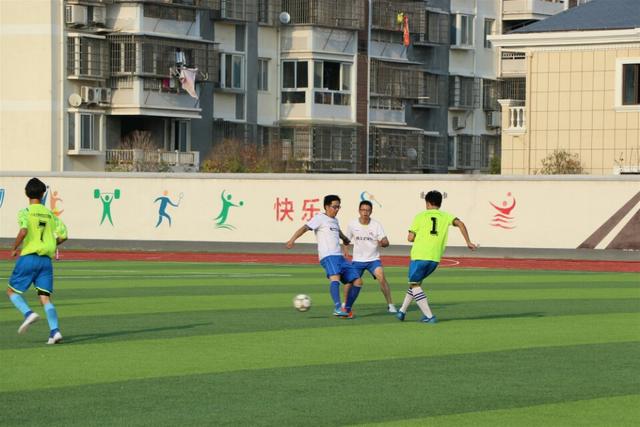 东至大渡口中学一一七秩赓传薪火.球赛献礼中华