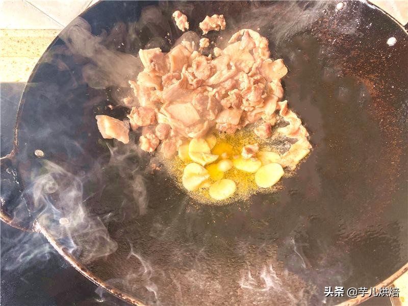 平菇肉片家常做法,平菇肉片做法教程