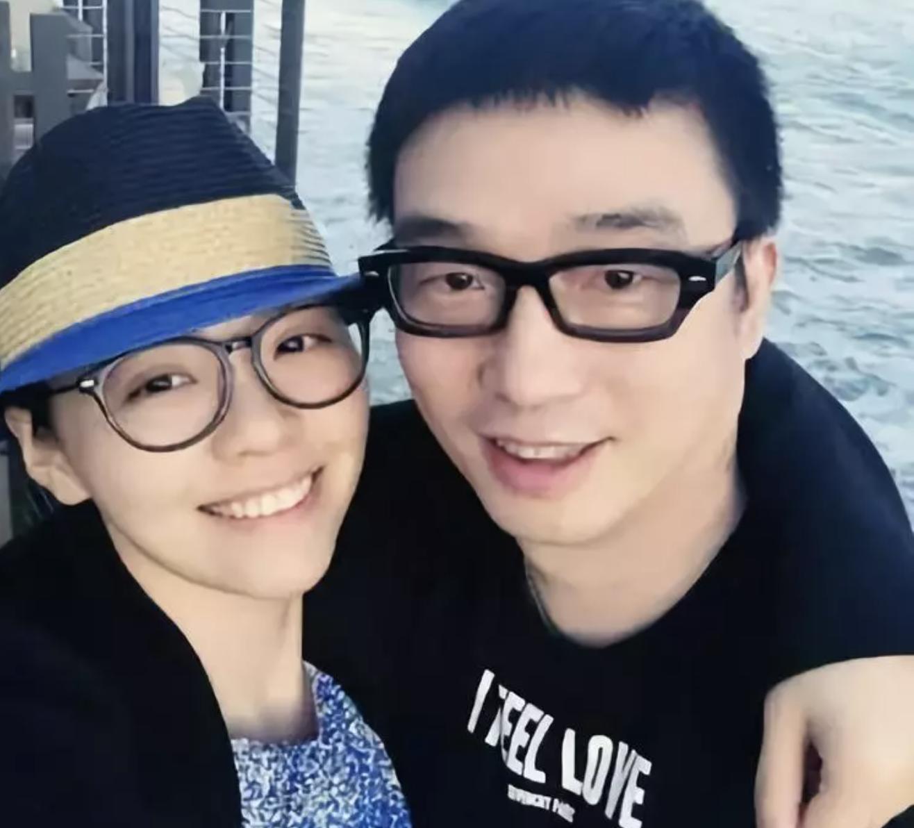 张靓颖多大向冯轲求婚的,张靓颖与冯轲相爱15年