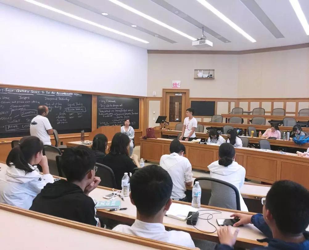 上二本的学校真的有出路吗,考上一个普通的二本之后该怎么办