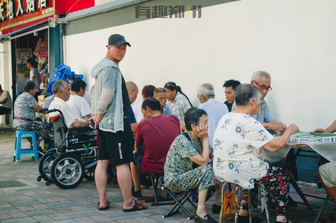 吃不完的饭走不完的路,吃不完的饭逛不完的街