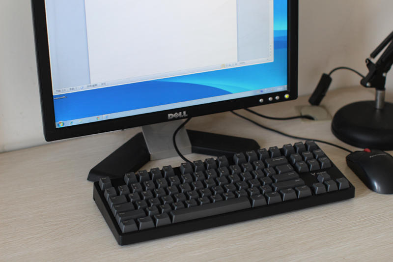 雷柏机械键盘v7008a和黑峡谷x3,为什么没人推荐雷柏键盘