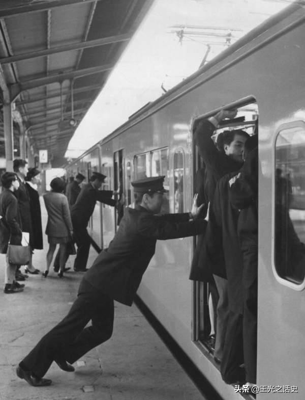 八十年代的日本人有多疯狂,80年代的日本有多狂