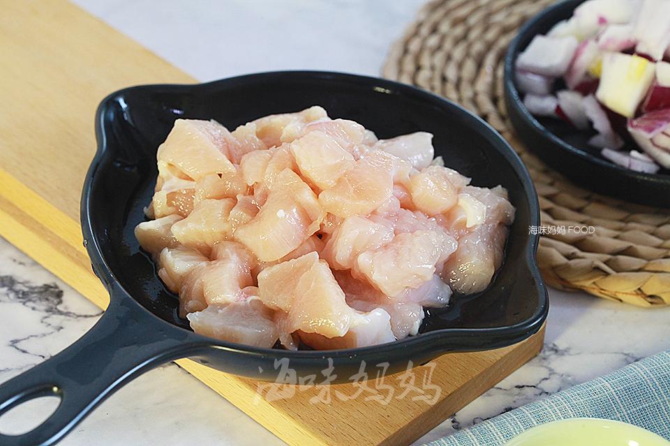 小姨做饭原视频,小姨做竹筒米饭