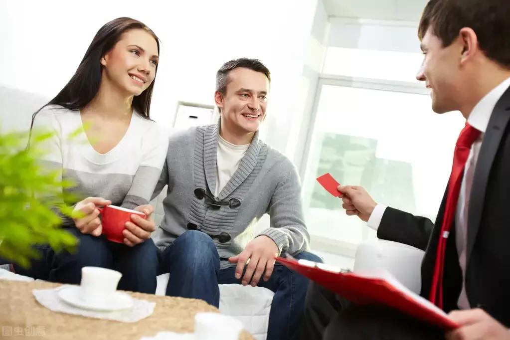 为自己和老公买保险,为老公买的巨额保险