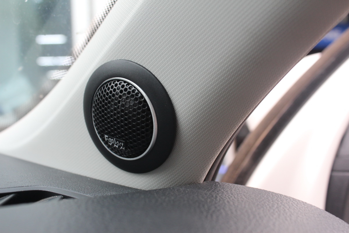 速腾怎么提升音响,如何简单提升汽车音响效果