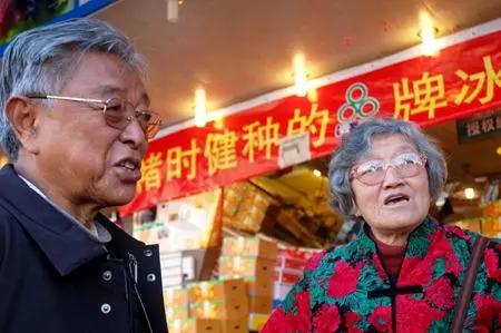 分手费4000亿，被前夫砍残！夫妻创业翻车，除了郑爽还有他们