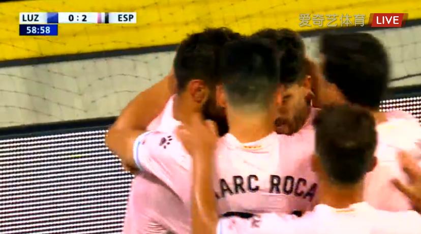 武磊一夜连遭2次打击：仅替补登场20分钟连一脚射门都没