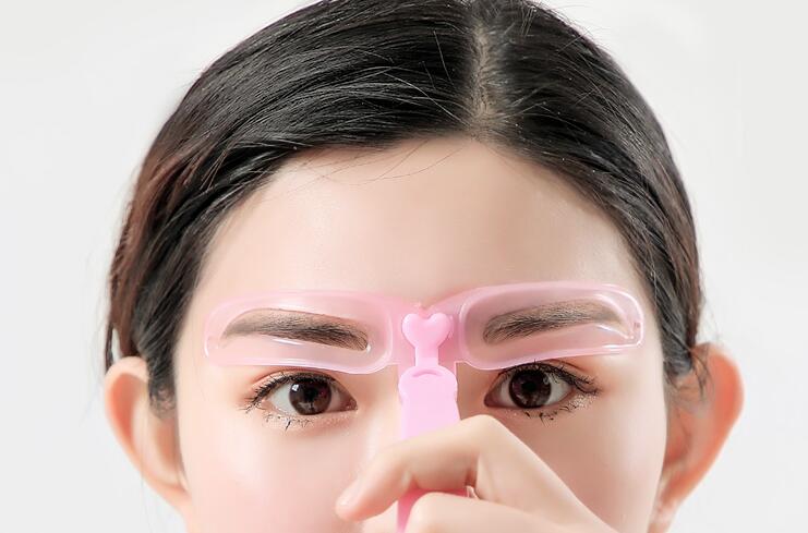 怎么自己修眉毛教程视频,如何自己正确修眉毛