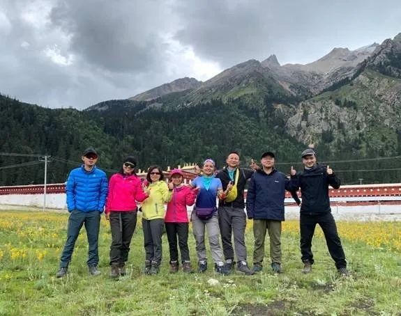 8月格聂c线,8月走格聂南线穿什么