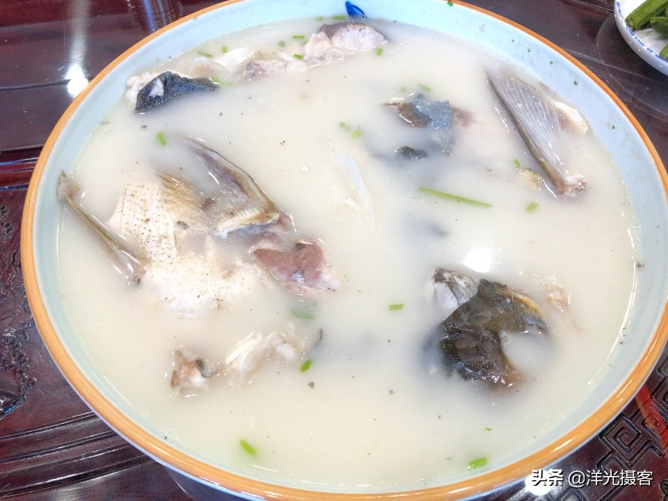 打卡在4000米高空,风靡世界的高空跳伞,悄然改变国人的度假方式