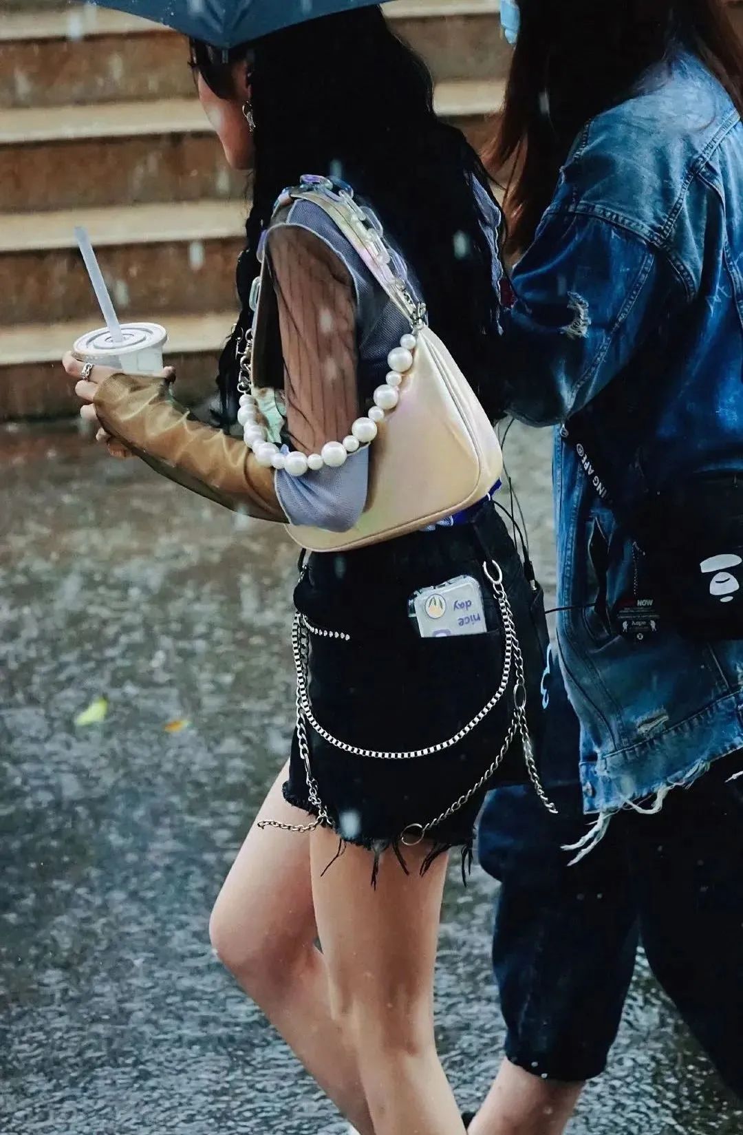 火箭少女吴宣仪穿衣搭配,吴宣仪穿衣风格有多土