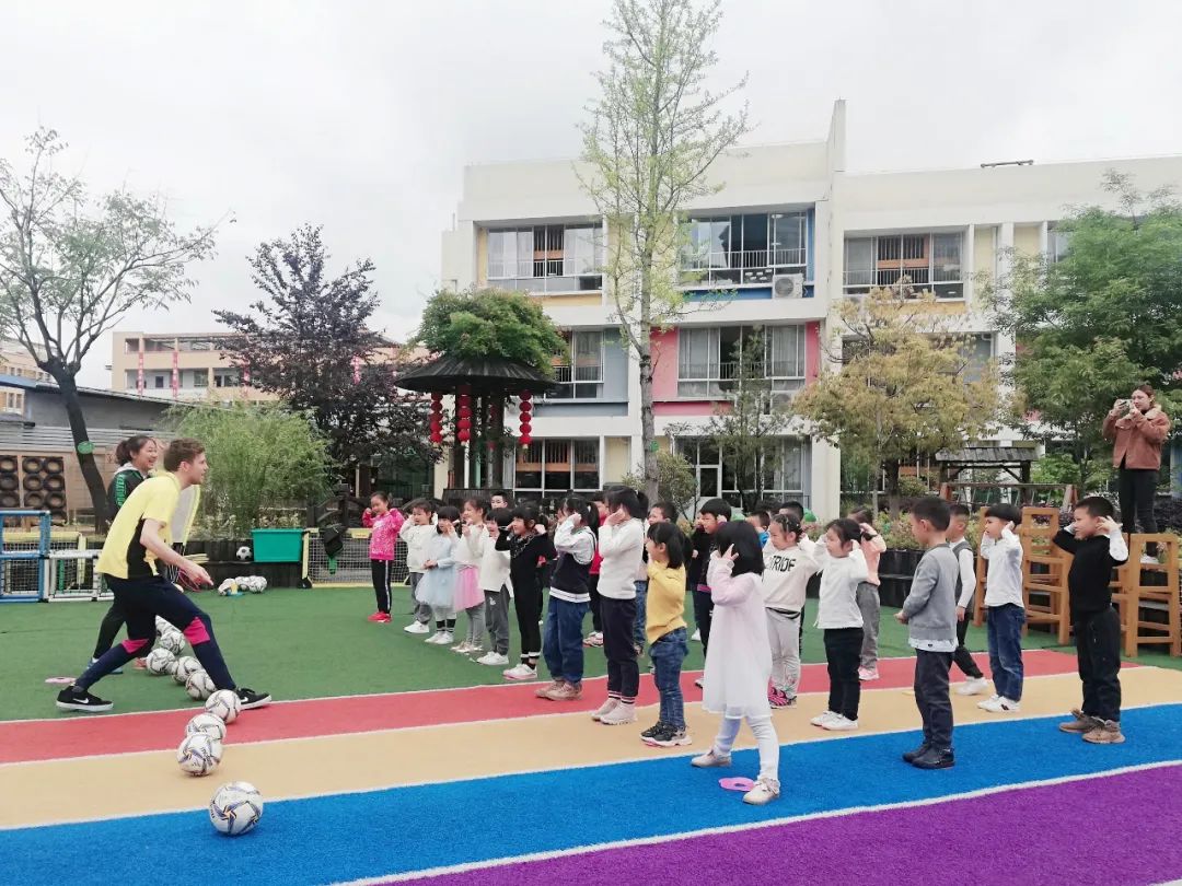 派迪茵教师培训,派迪茵足球训练