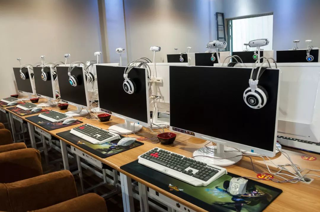 简单实用的外置声卡电脑,笔记本外接声卡拯救者