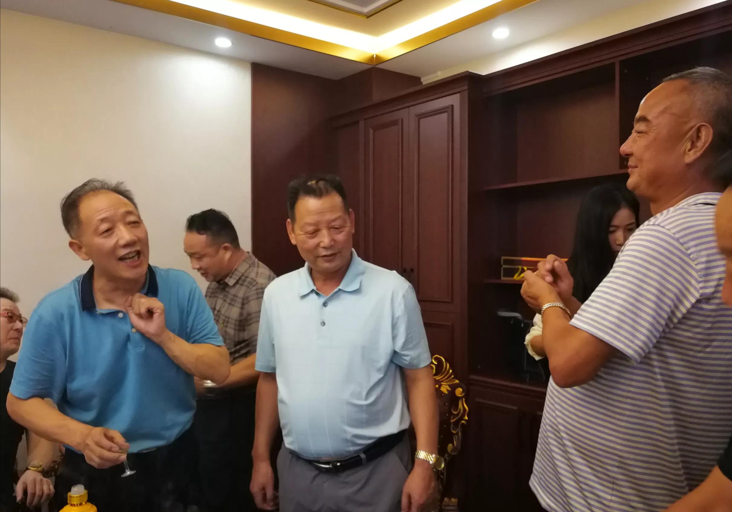 神龙药业邀请汉中各界人士“共庆七夕，畅话神农”