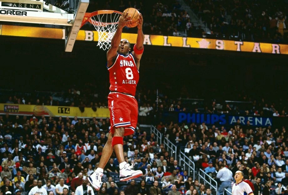 科比20代战靴,科比20年篮球集锦