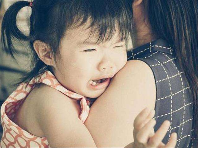 3岁孩子哭怎么办快速止哭,新生儿不同的哭声应该怎么安抚