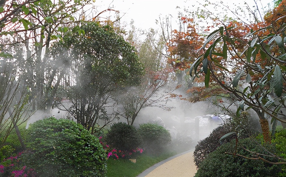 雾森系统高压喷雾设备怎么选,高压雾森系统安装人工费