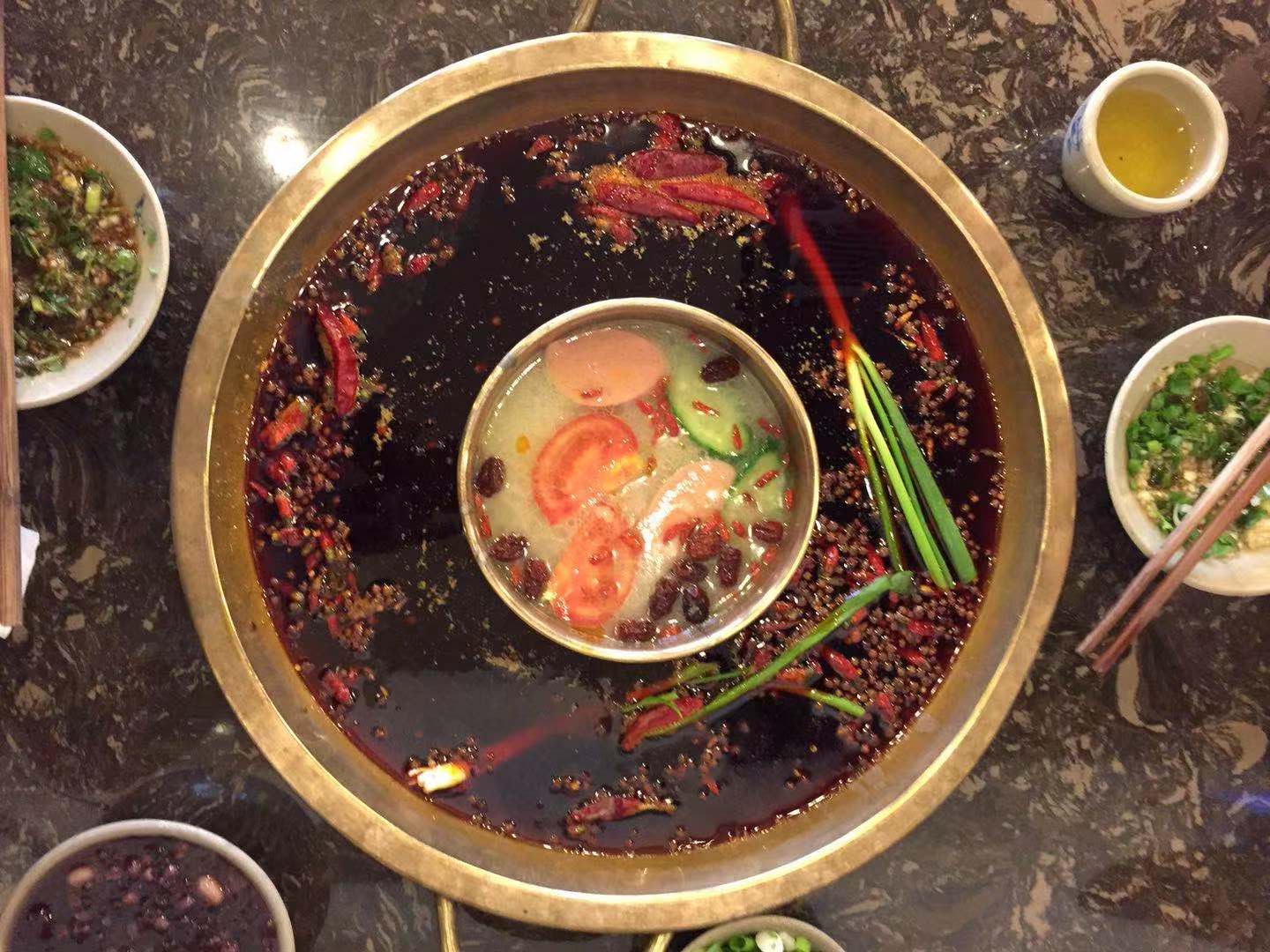 四川人外地生存指南：一个四川人如何在外地一步步被逼疯