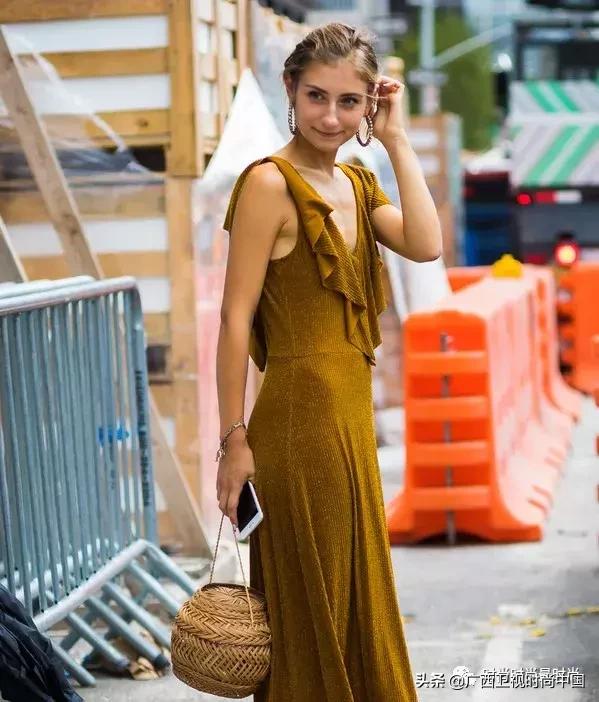 荷叶边显瘦又洋气,荷叶边的搭配技巧