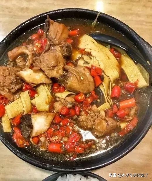 好吃黄焖鸡米饭推荐,值得你一尝的黄焖鸡米饭