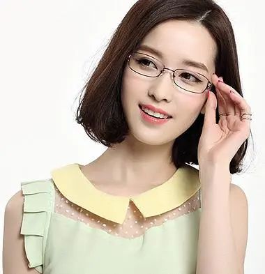 眼镜行业有多暴利,眼镜行业的深度解析