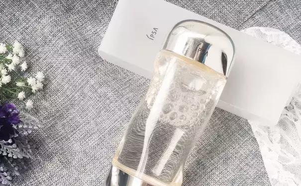 最好用的十大化妆水排名,用最少的钱买什么好物