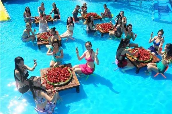 重庆最好玩最交通便捷的水上乐园,这个夏天带着喜欢的人去水上乐园