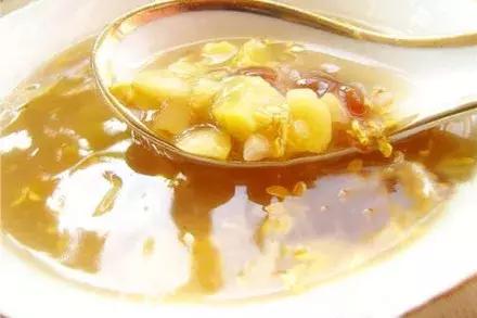 杭州街头的桂花又香了，emmm应该也挺好吃的吧