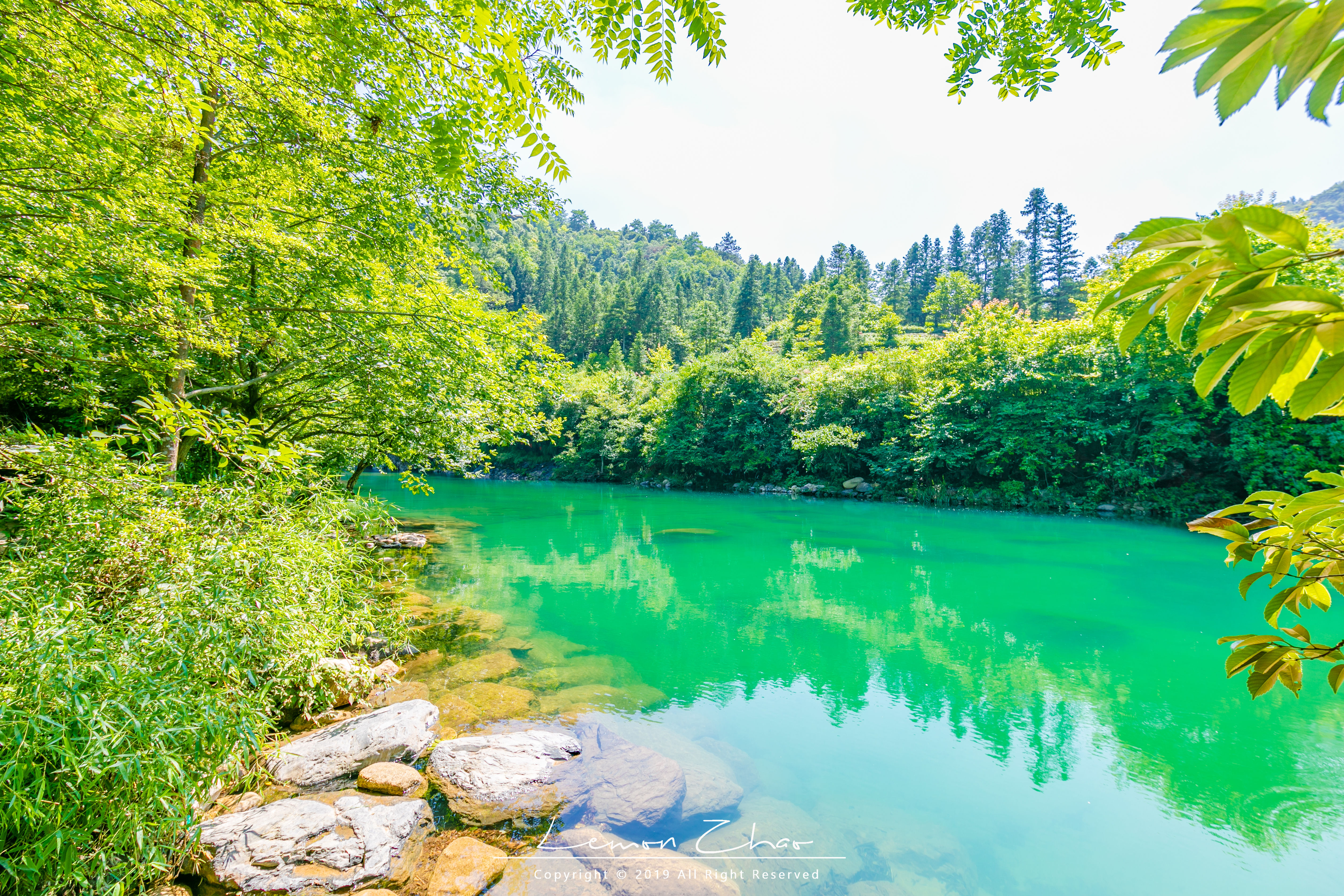 藏于山水之间的避暑胜地,安徽九寨沟风光