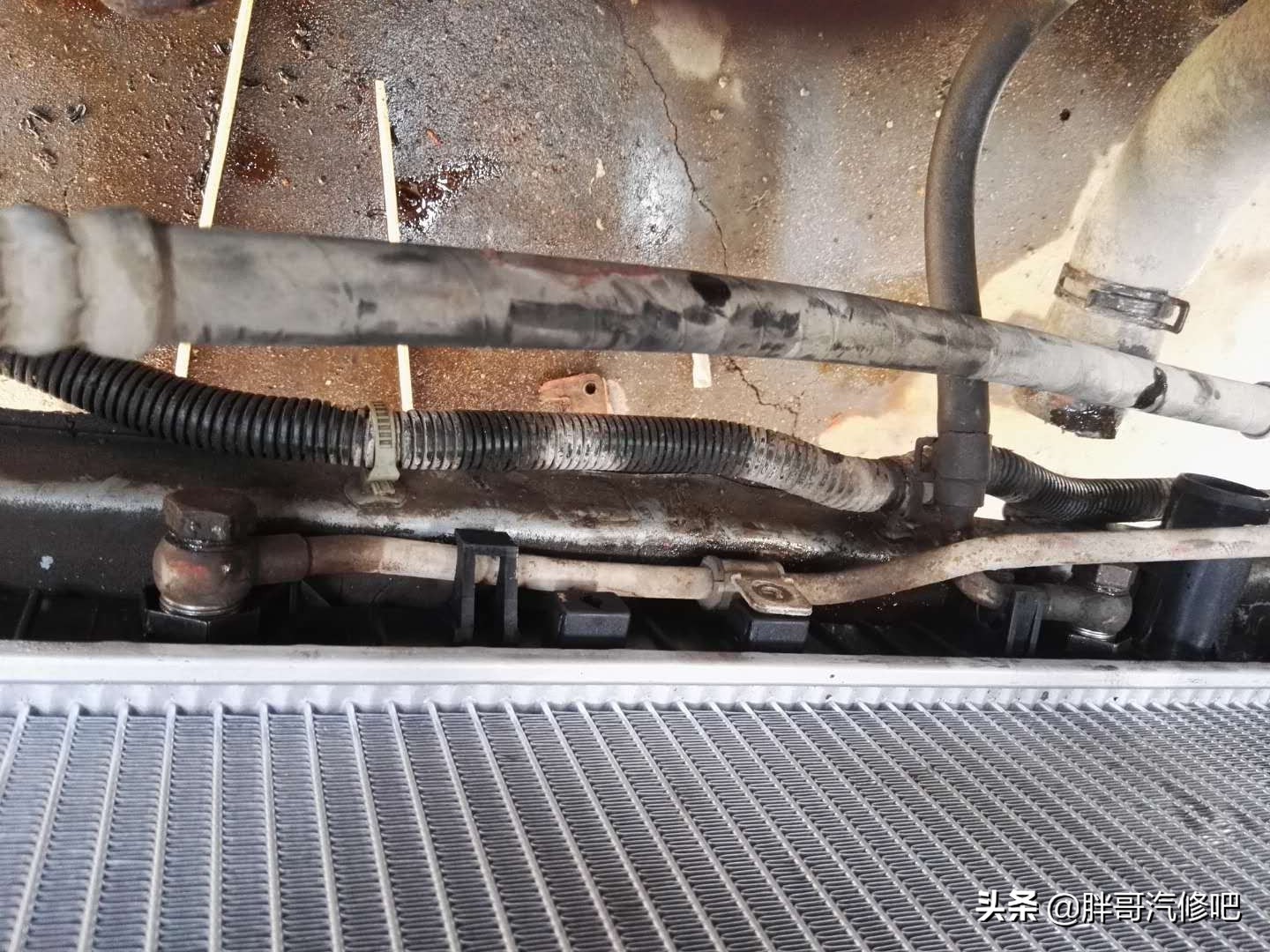 别克凯越发动机高温转不动,别克凯越高温熄火后打不着