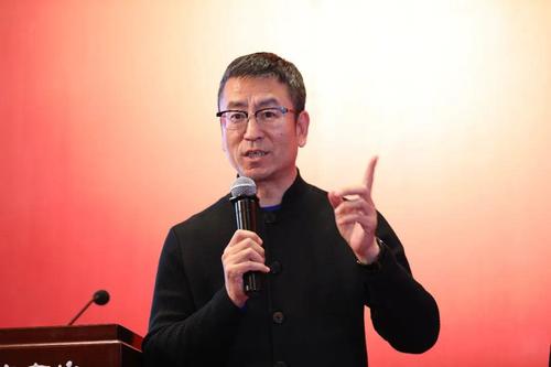 央视点评中国足球现状,央视说中国足球崛起