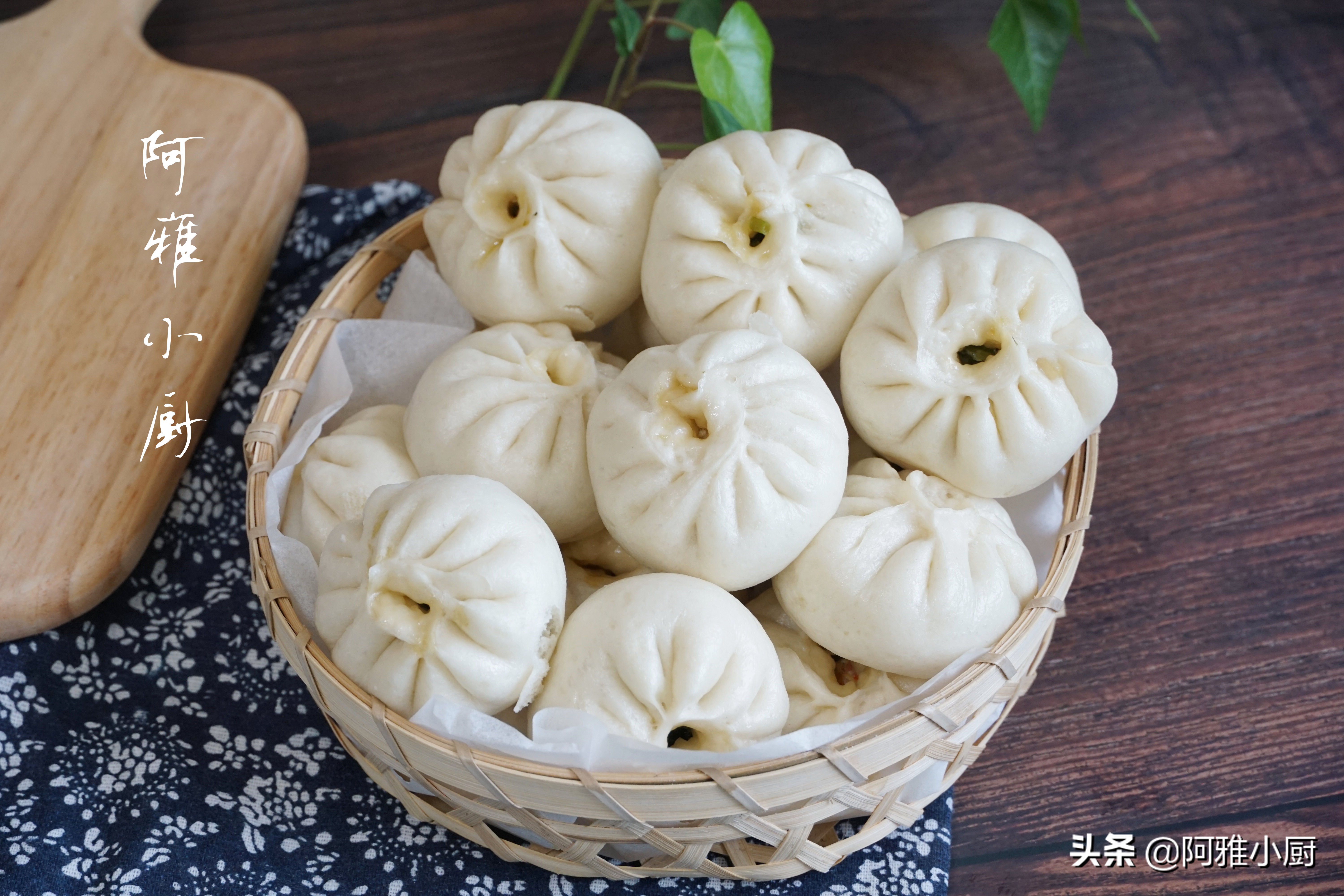 要怎样发面蒸包子才松软好吃,蒸包子发面的做法和技巧