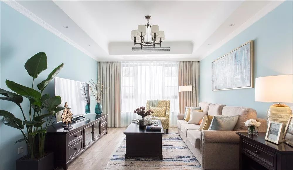 窗帘怎么选省钱又实用,窗帘怎么选好看又实用