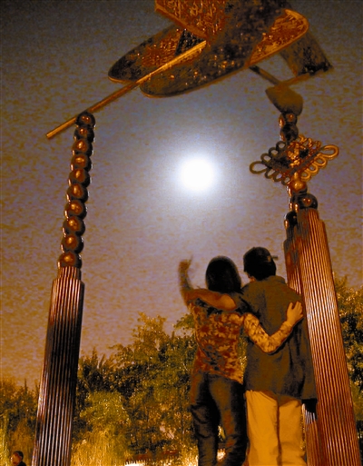 如何通过自己生日挽回老公,怎样利用节假日挽回情感