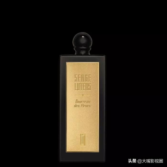 芦丹氏柏林少女香水文案,芦丹氏的香水文案看完心动了