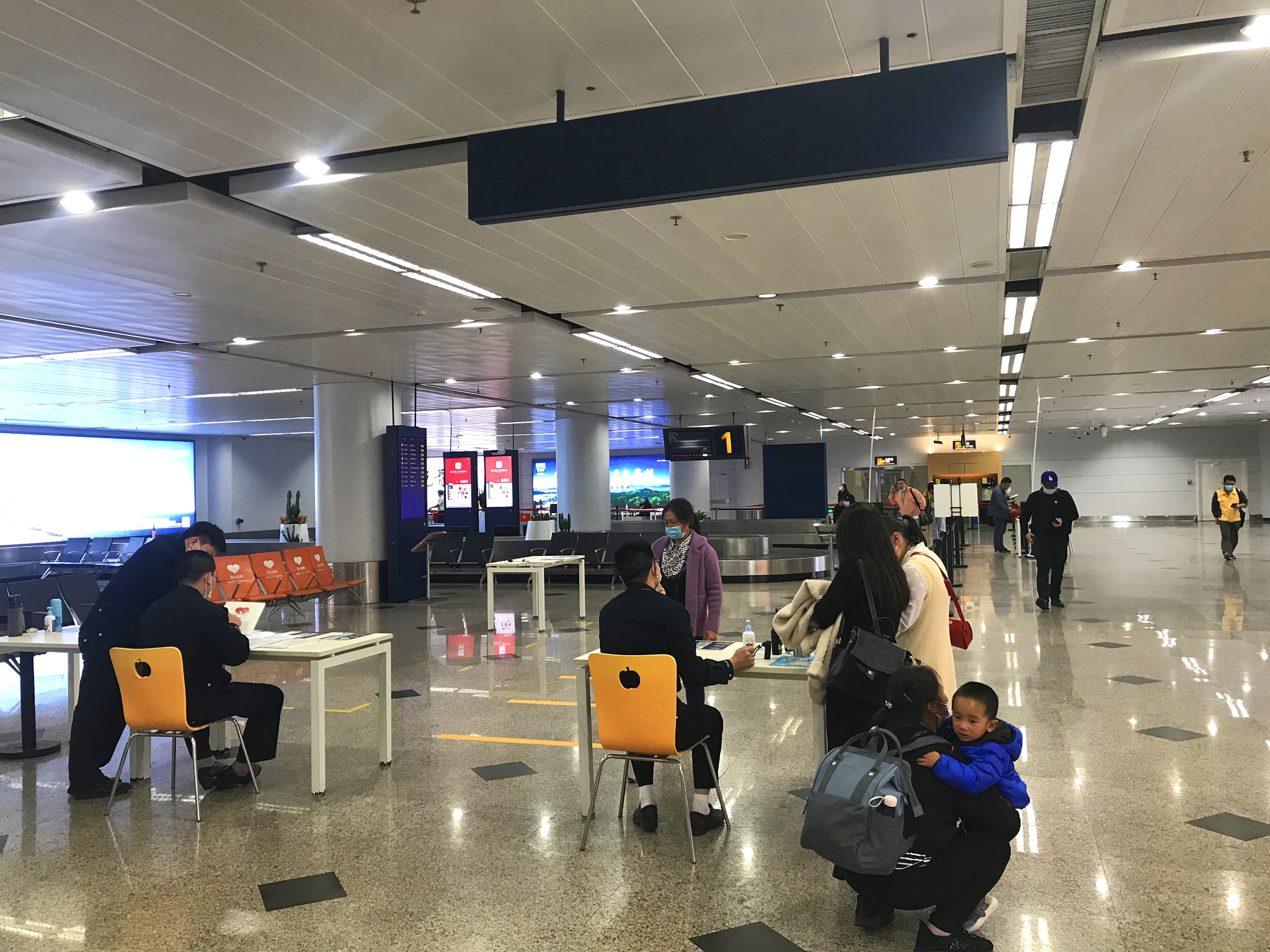 飞海口的这条候鸟线路，“机＋酒”真实惠，免费接送有点闹心