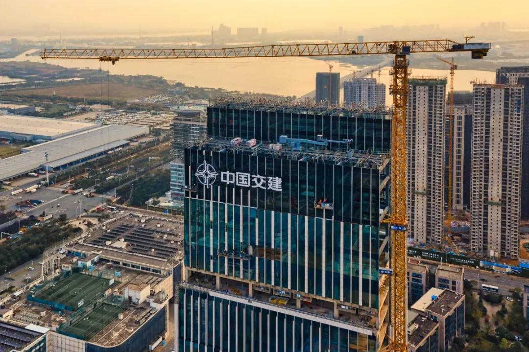 飞跃高空,见证车谷专属奇观!