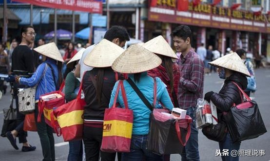 100多名越南游客入境后失联,152名越南游客逃脱