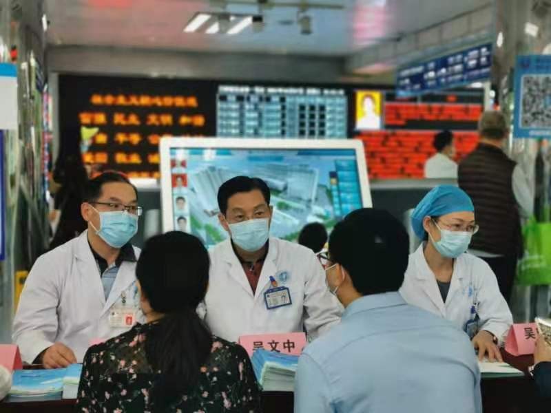 【世界银屑病日】深圳市二院皮肤科银屑病公益活动成功举行