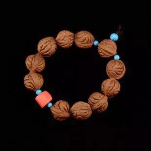 野山核桃手串包浆图片,山核桃包浆的手串