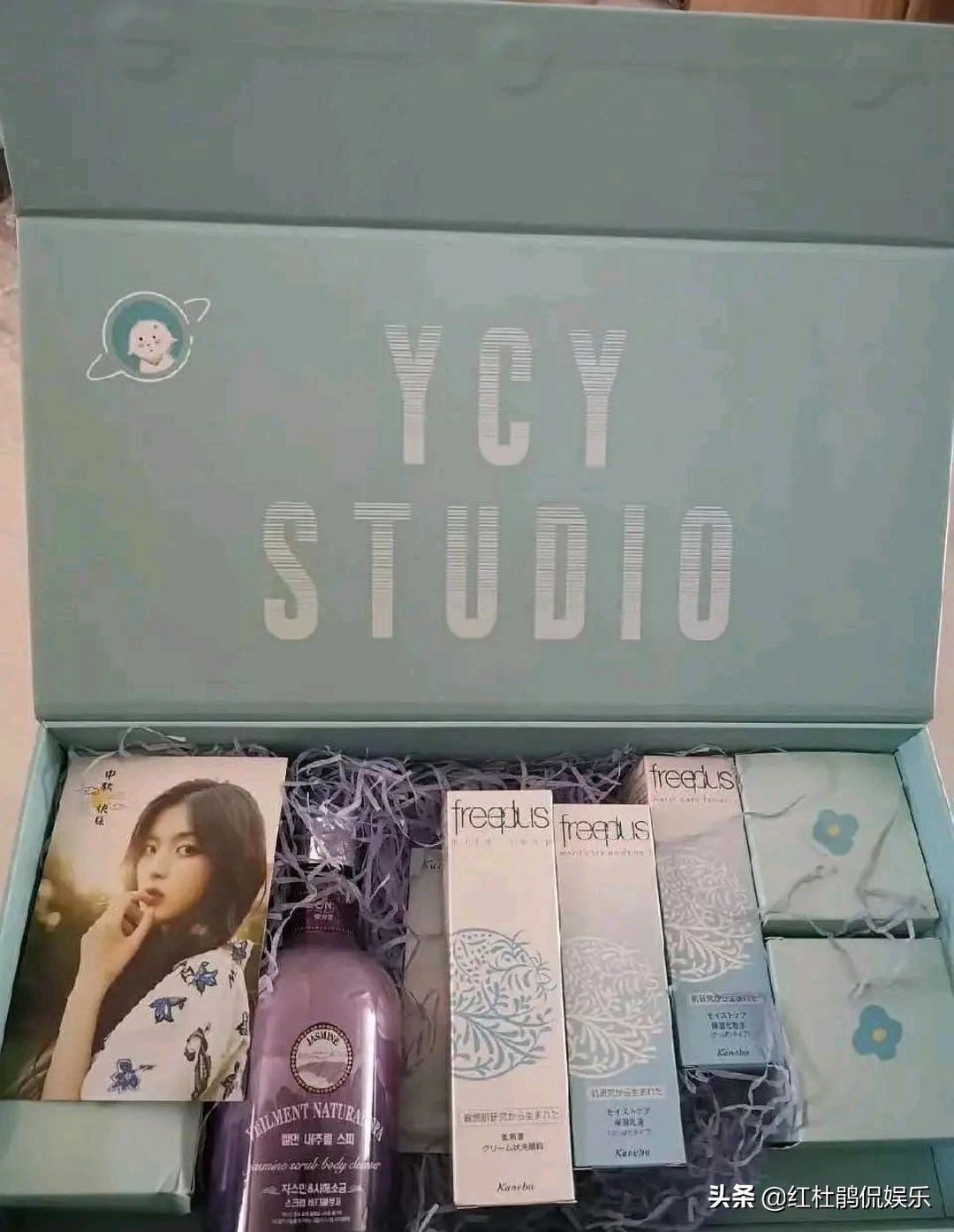 娱乐圈演员大赏,王俊凯中秋晚会工作室