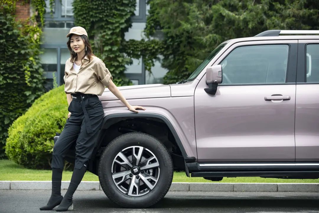 新时代女性不被定义作文,都市新时代女性啥意思