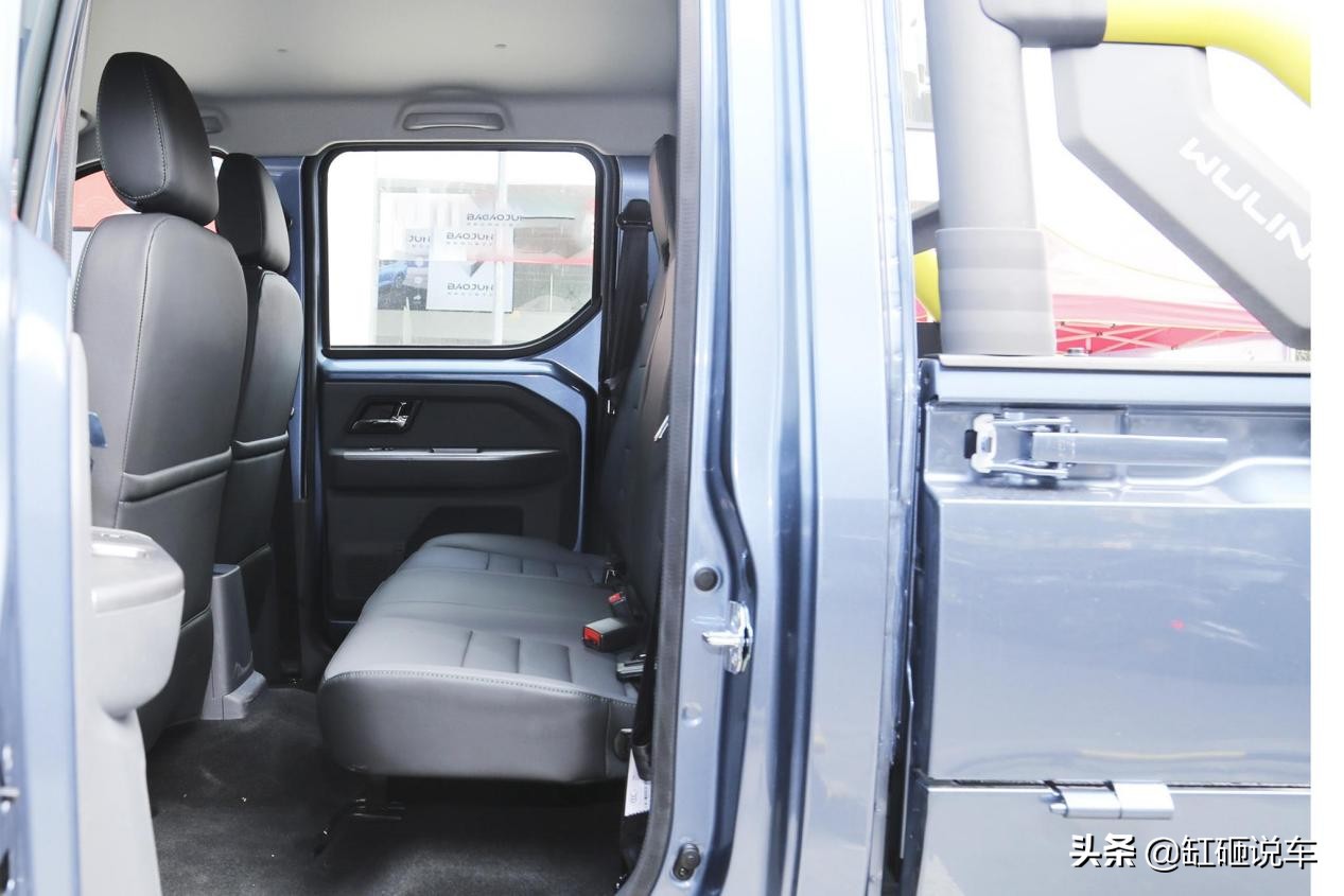 未满月就卖10000多台，“人民的皮卡”*途征**，到底凭啥走红？