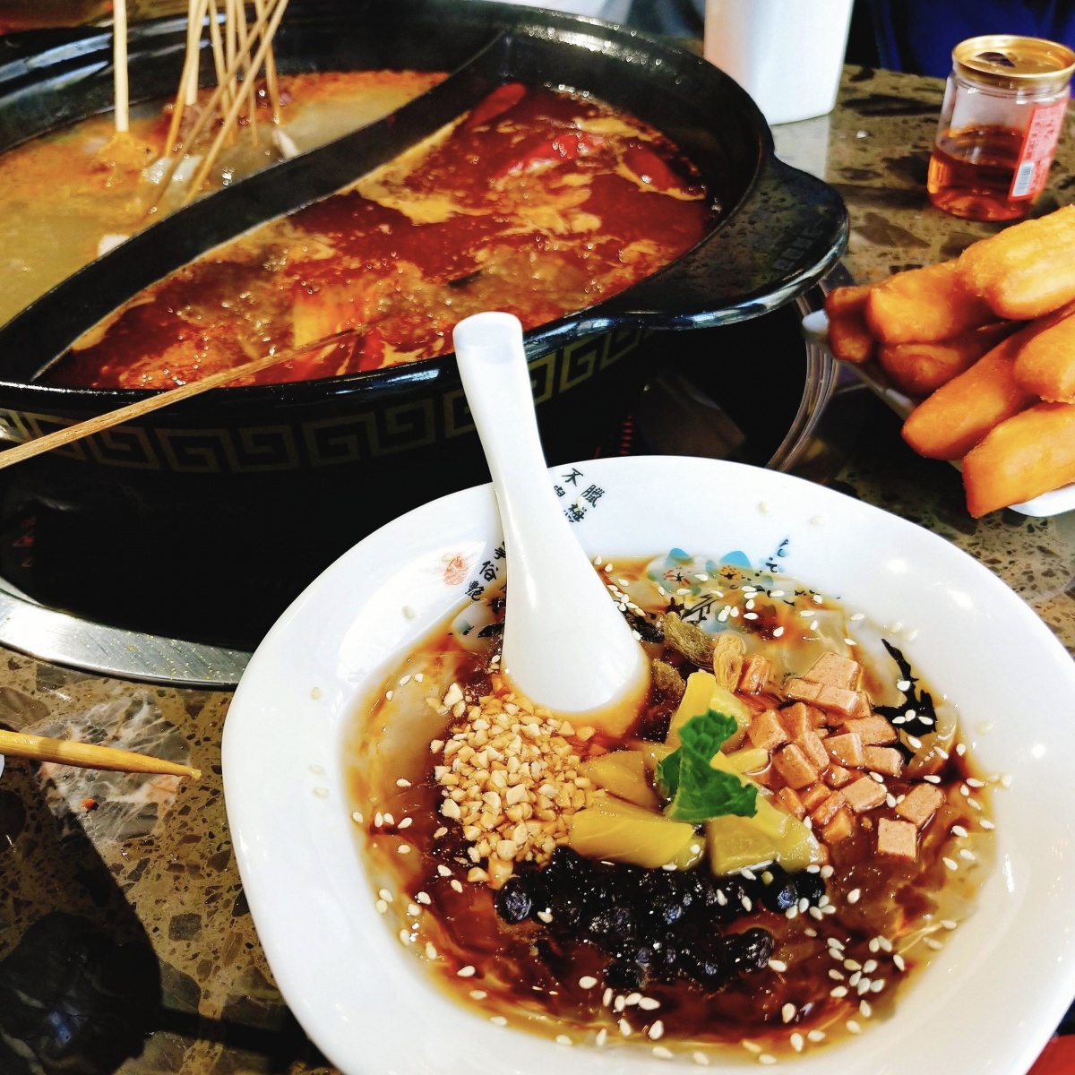 巴蜀韵味成都火锅串串,强烈推荐的串串火锅