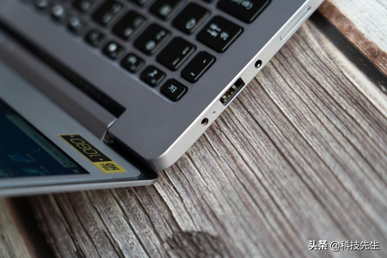 宏碁蜂鸟swiftsf31311代酷睿,宏碁蜂鸟swift3小超银评测