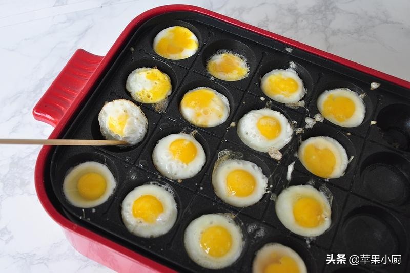 5月龄宝宝吃鸡蛋,5月适合给孩子做什么吃